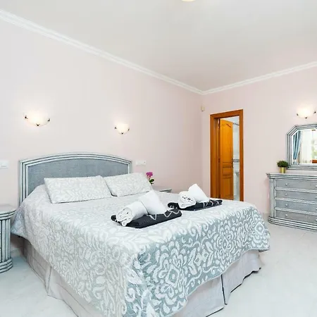 Semoni By Aguilarent 别墅 *